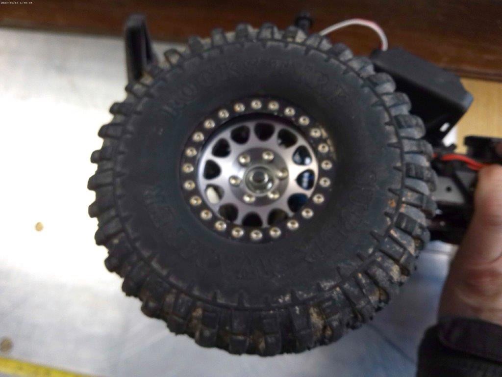 Vaterra 1972 Chevy Ascender 1/10 4wd RC Crawler / Trail Truck – upgraded #007