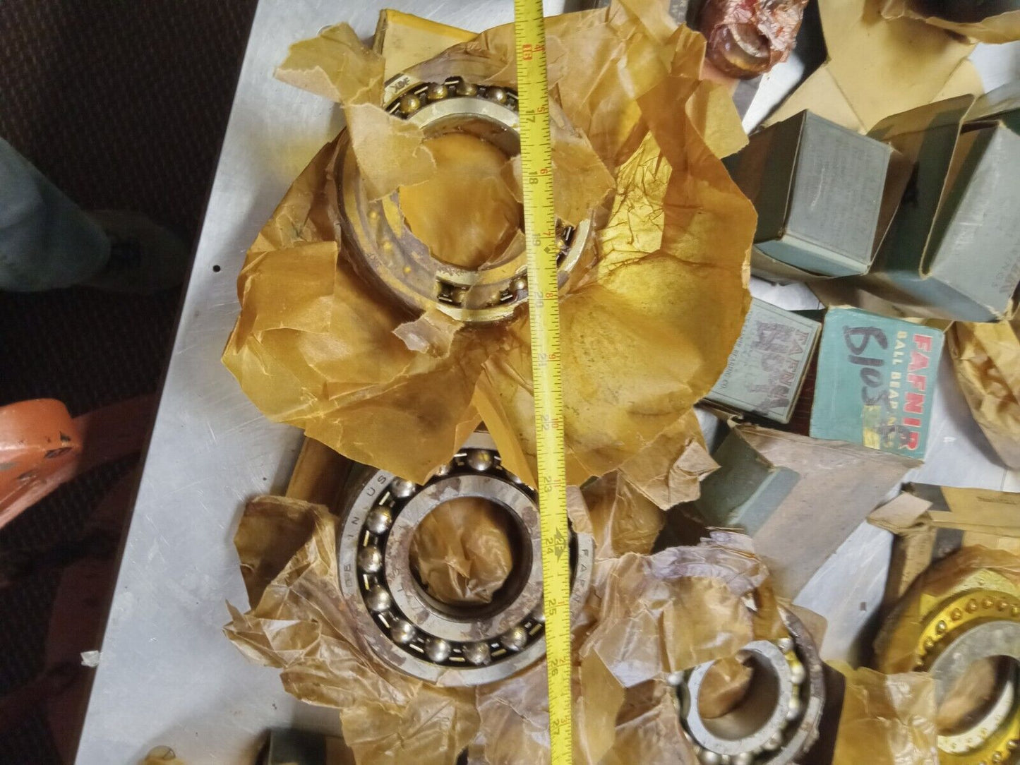 Huge lot of antique ball bearings - Fafnir, MRC 60pcs 100+lbs - Metal Art Assort