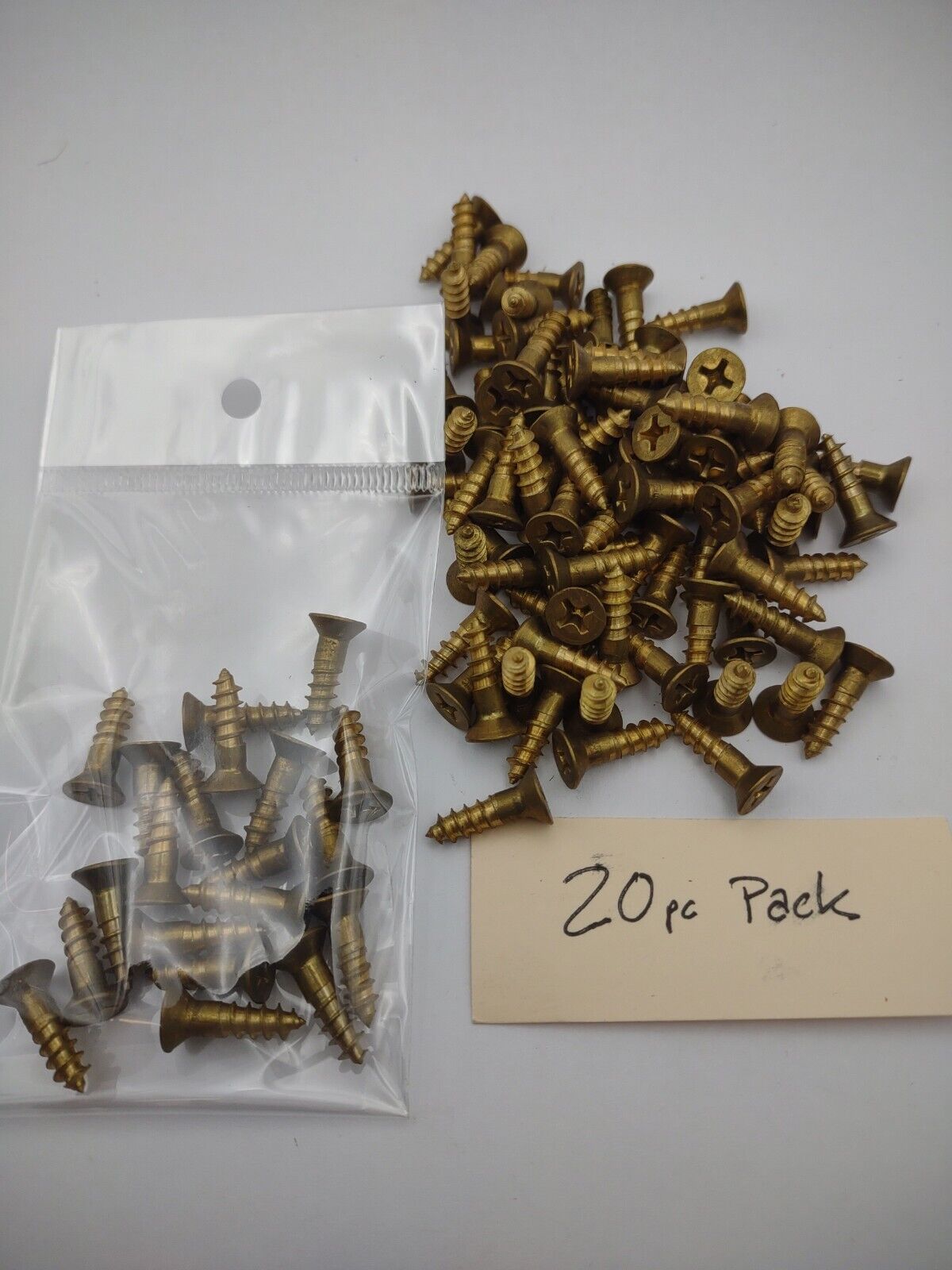 #8 x 5/8" Solid Brass Phillips FH Wood Screws (20) Pack- NOS - A002p
