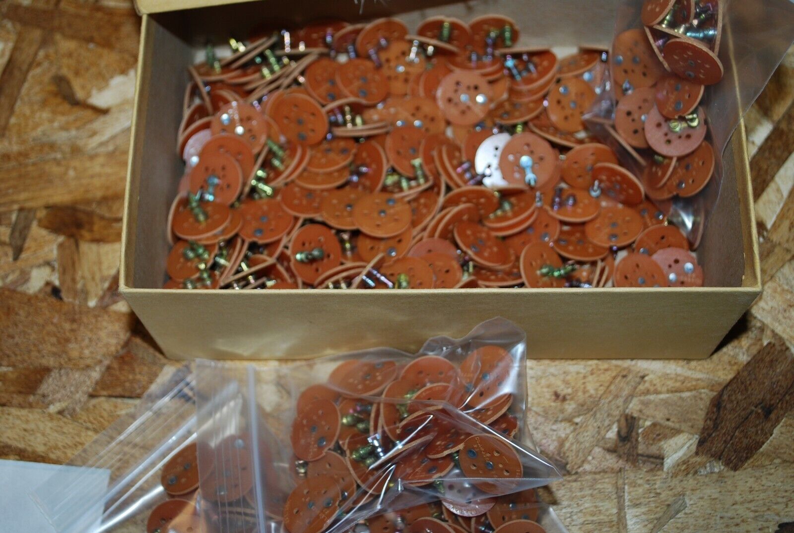 Phenolic Parts– Jewelry Making – Craft Supply Findings – 25pc - LOTstyle102-11
