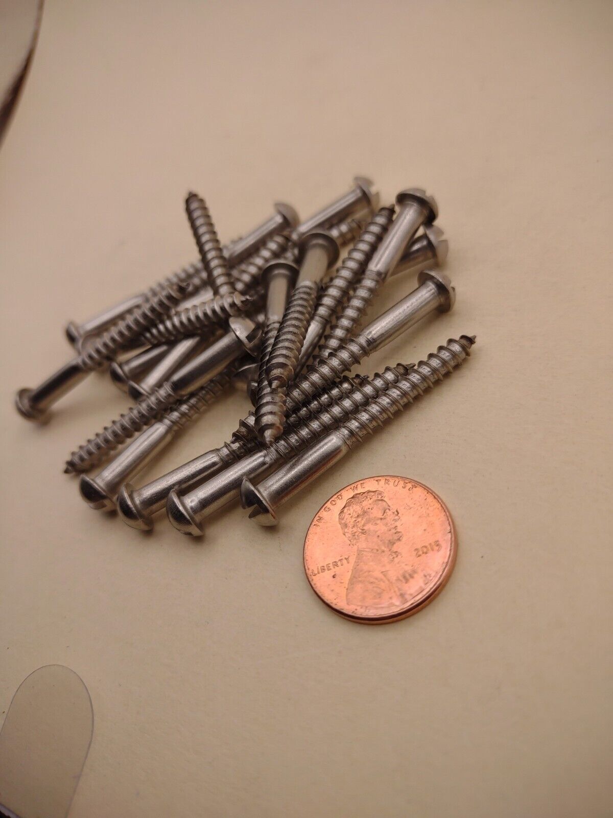 #8 x 1-1/2" 18-8 Stainless Round Head Slotted Marine Wood Screws (20 pack SSWS35