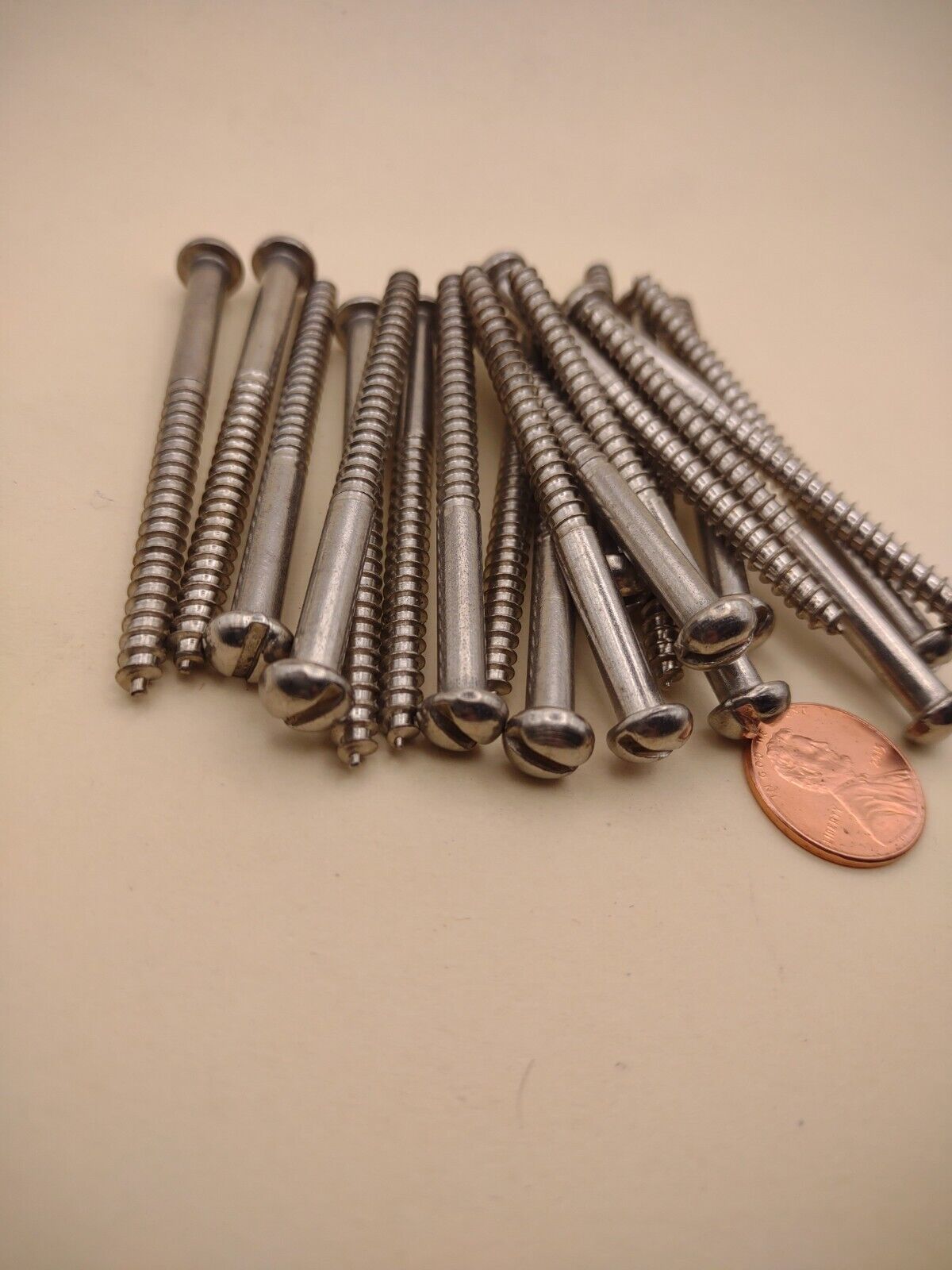 #10x 2-1/2" 18-8 Stainless Round Head Slotted Marine Wood Screws (20 pack SSWS56