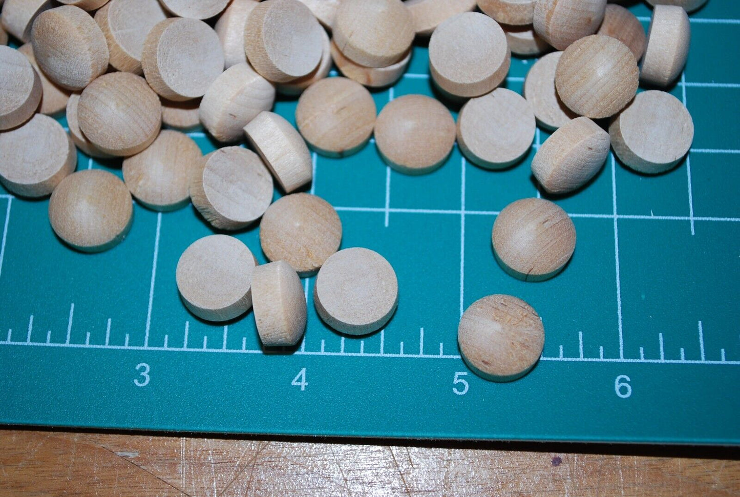 1/2" Oval Top Birch Wood Plugs 150pc Packs - PL03