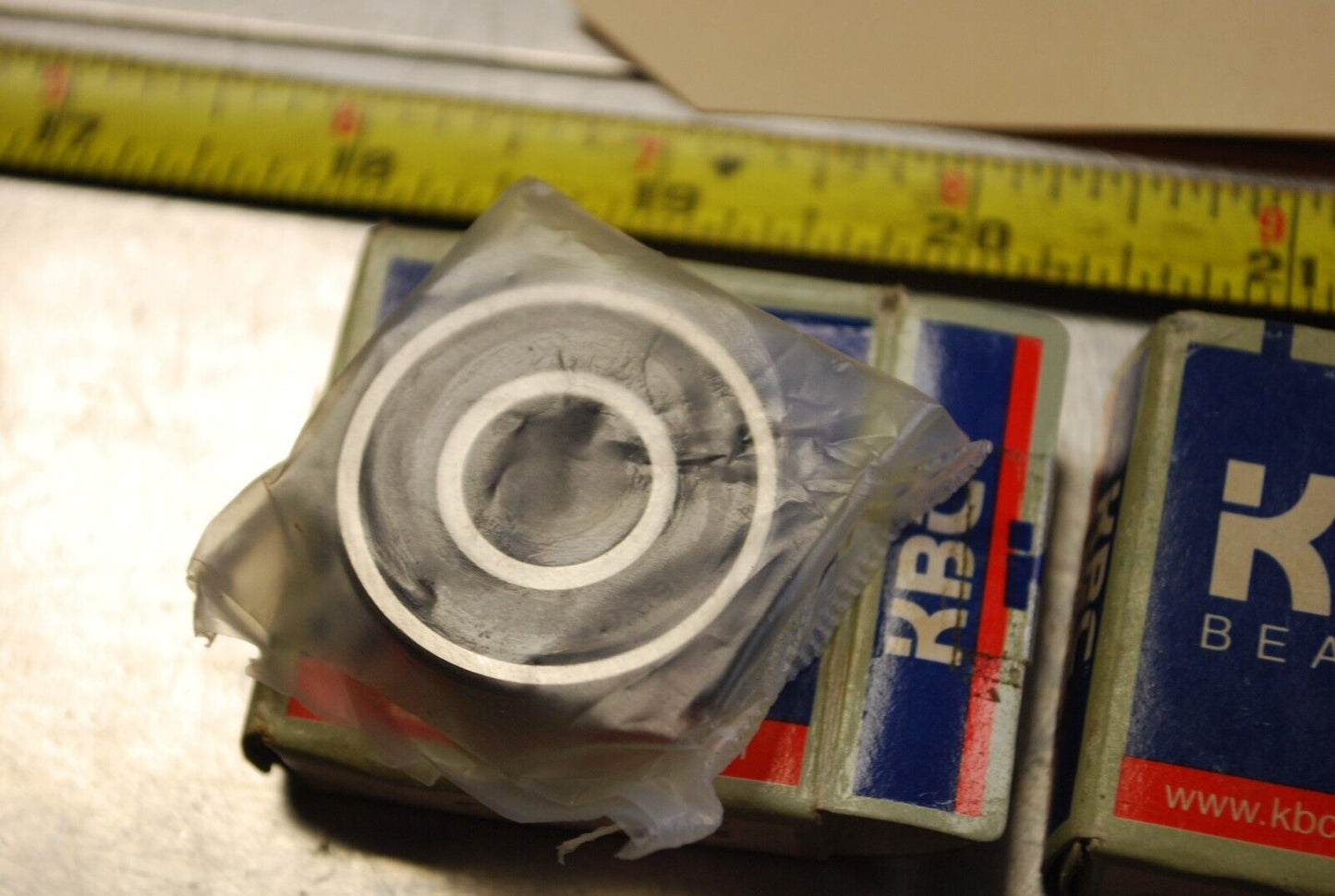 KBC 6201 DDC3 Ball Bearings - Lot of Qty (3) NOS - RBL050