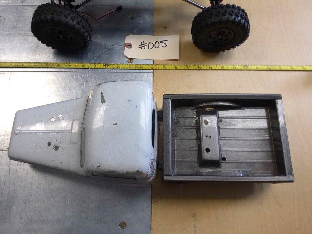 1/10 Scale RC Crawler Truck MUTT BUILD – Metal axles / Shocks – Roller *READ*...