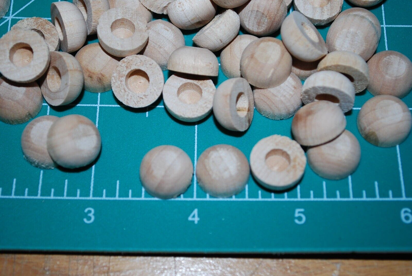 1/2" x 1/4" hole Unfinished Hardwood Toy Axle Dowel Cap 50pc Packs Lot #TA13