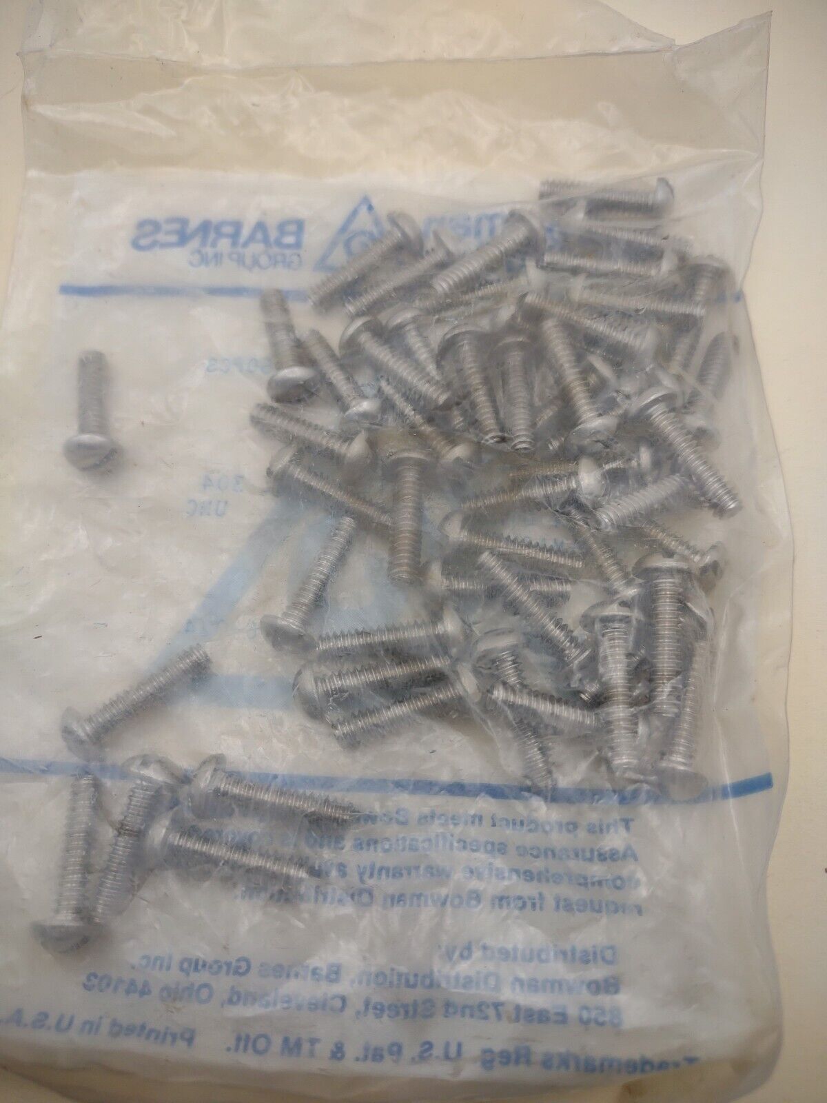 10-24 x 3/4" 18-8 Stainless Round Head Slotted Machine Screws (50) pack SSMS09