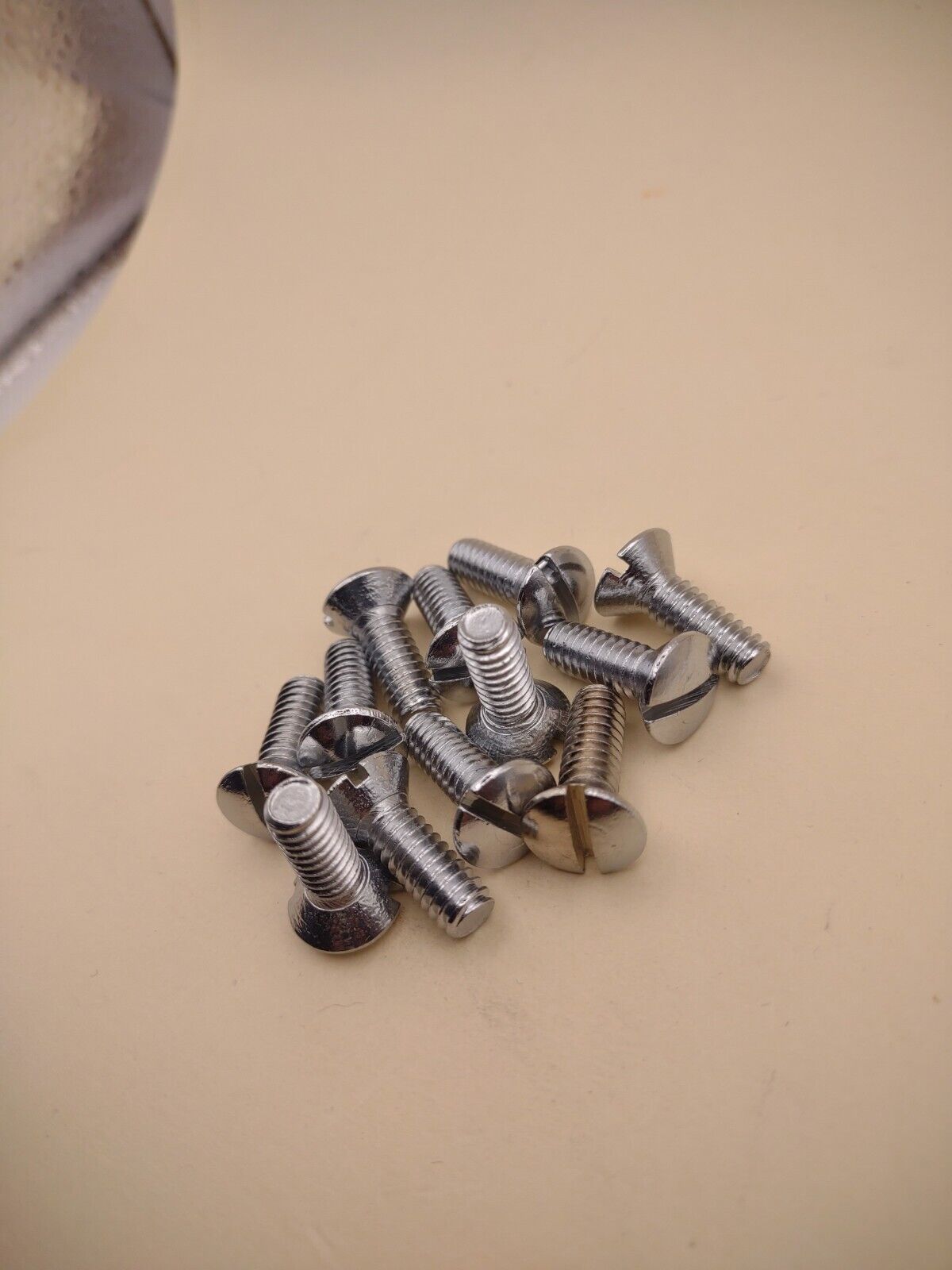 1/4"-20 x 3/4 Oval Head Slotted Chrome Brass Machine Screws (12 pack NOS CBMS45