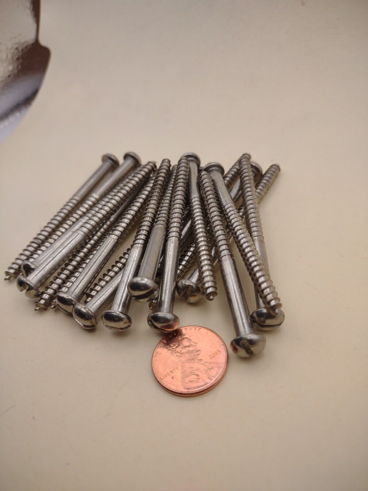 #10x 2-1/2" 18-8 Stainless Round Head Slotted Marine Wood Screws (20 pack SSWS56