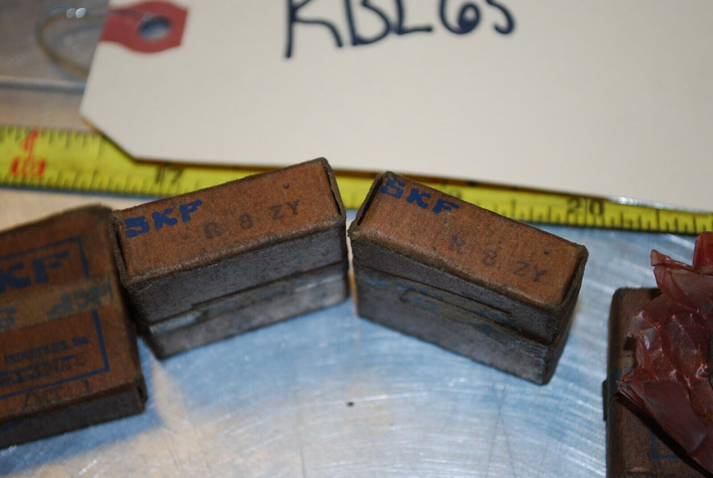 SKF R8ZY Ball Bearings - Lot of Qty (4) NOS - RBL065