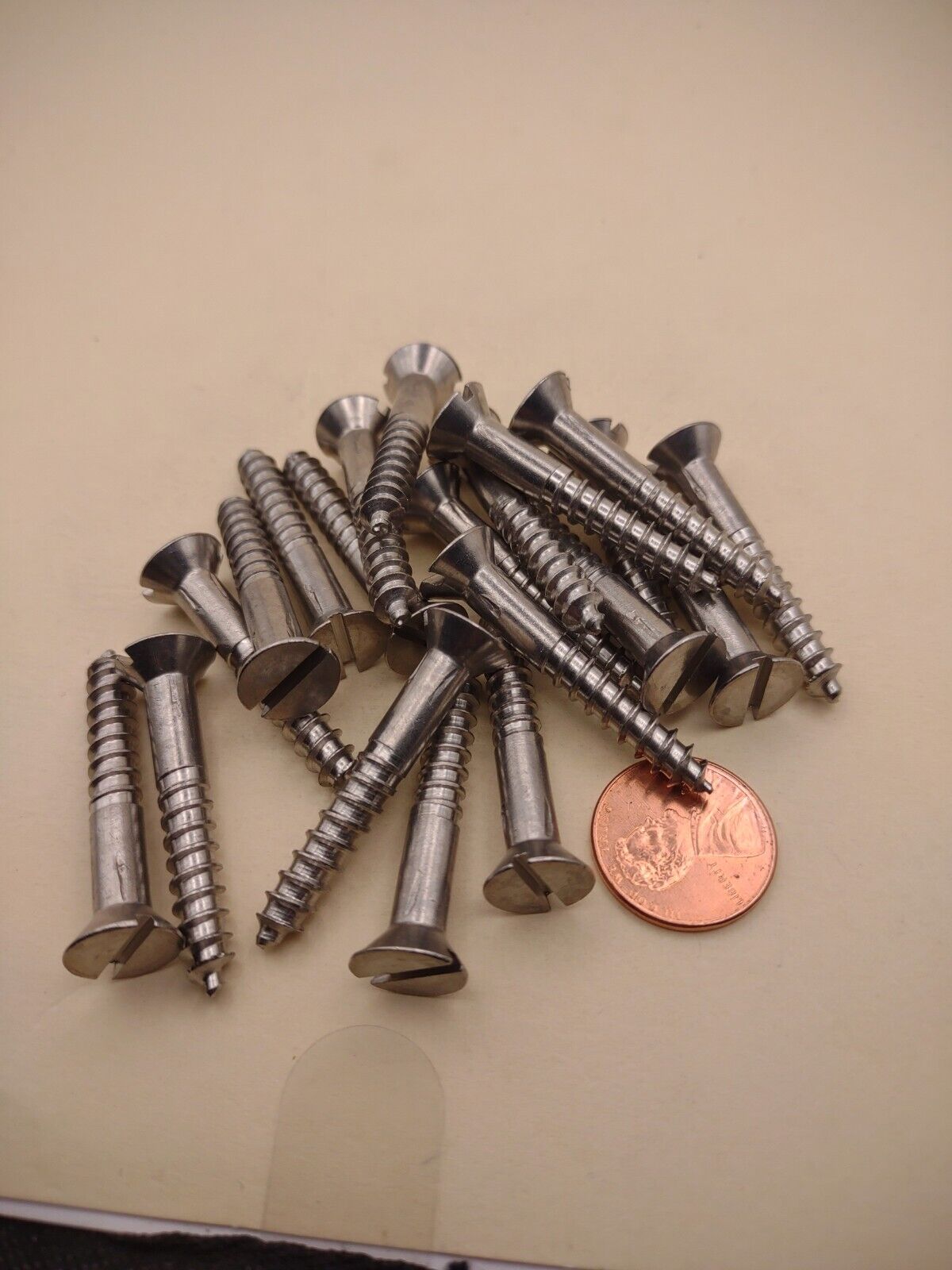 #12 x 1-1/2" 18-8 Stainless Flat Head Slotted Marine Wood Screws (20 pack SSWS24