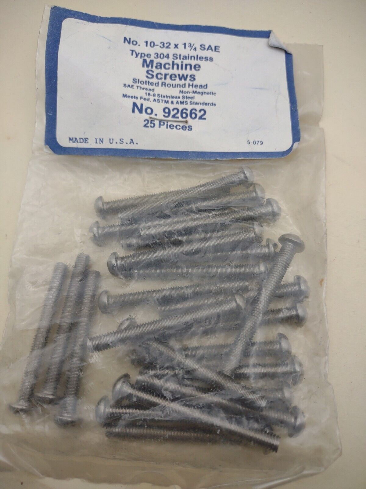 10-32 x 1-3/4" 18-8 Stainless Round Head Slotted Machine Screws (25) pack SSMS19