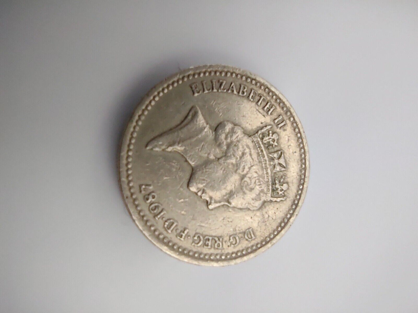 Rare 1987 British UK One Pound Coin "DECUS ET TUTAMEN" Upside Down Error