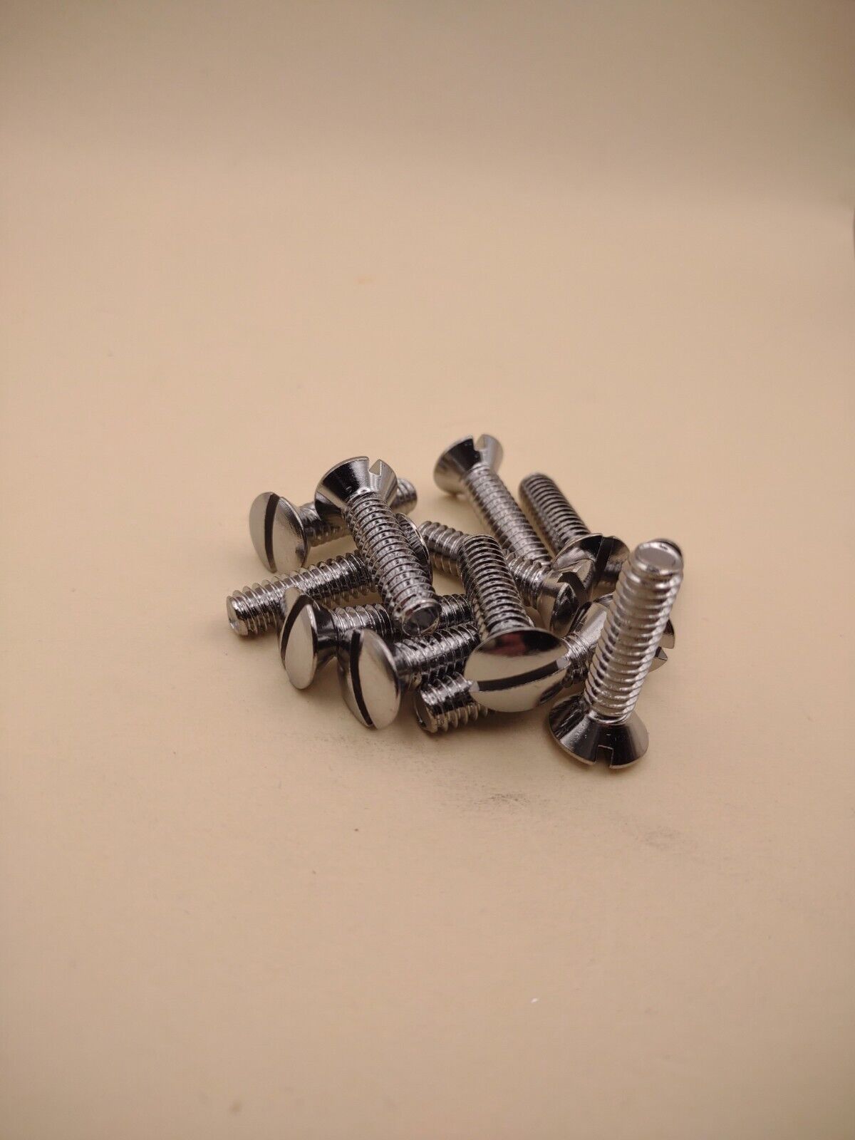 1/4"-20 x 1" Oval Head Slotted Chrome Brass Machine Screws (12 pack) NOS CBMS48