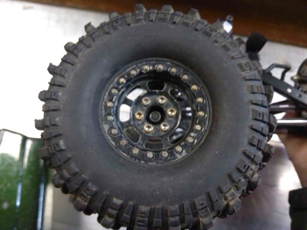 1/10 Axial SCX10 based Custom RC Crawler Truck – Metal Upgrades Portals RTR #009