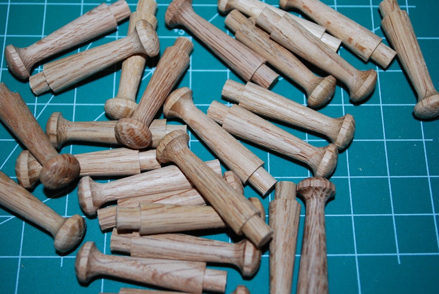 1-1/2" Unfinished Mini Oak Shaker Pegs - coat rack peg 25pc Packs Lot SP09