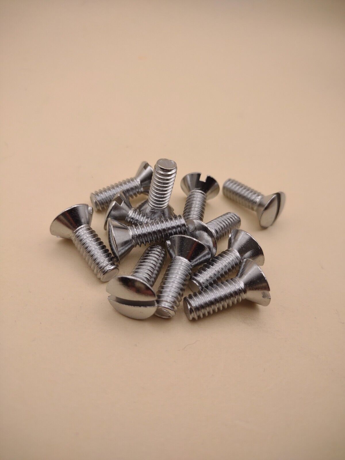 1/4"-20 x 3/4 Oval Head Slotted Chrome Brass Machine Screws (12 pack NOS CBMS44