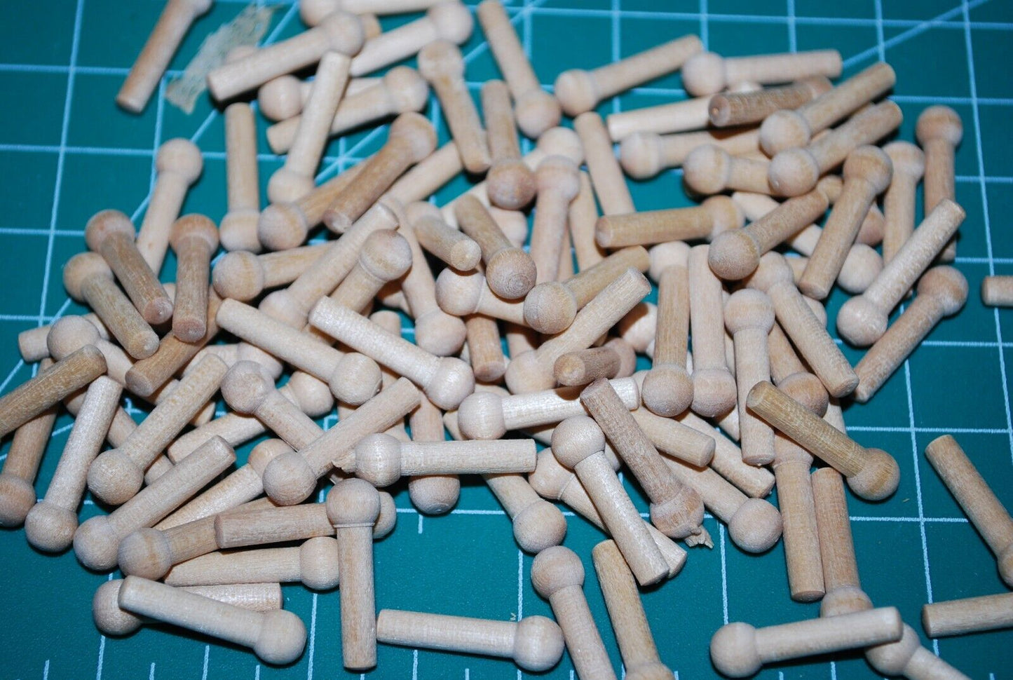 5/32" Tenon x 15/16" Unfinished Hardwood Toy Axle Peg 100pc Packs Lot #TA04