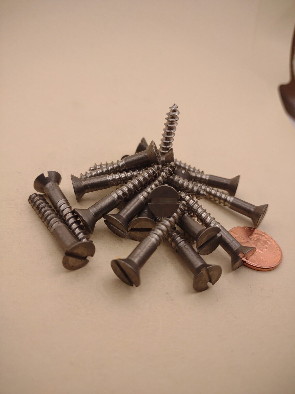 #10 x 1-1/4" 18-8 Stainless Flat Head Slotted Marine Wood Screws (20 pack SSWS19