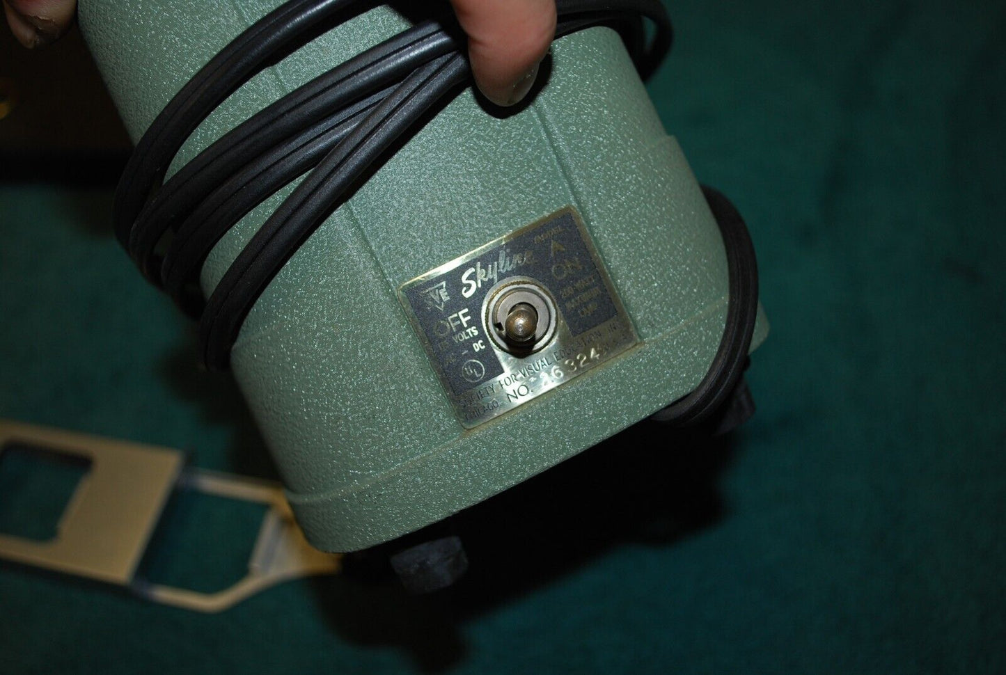 SVE Skyline Model A Projector Complete w/ Case *WORKS*