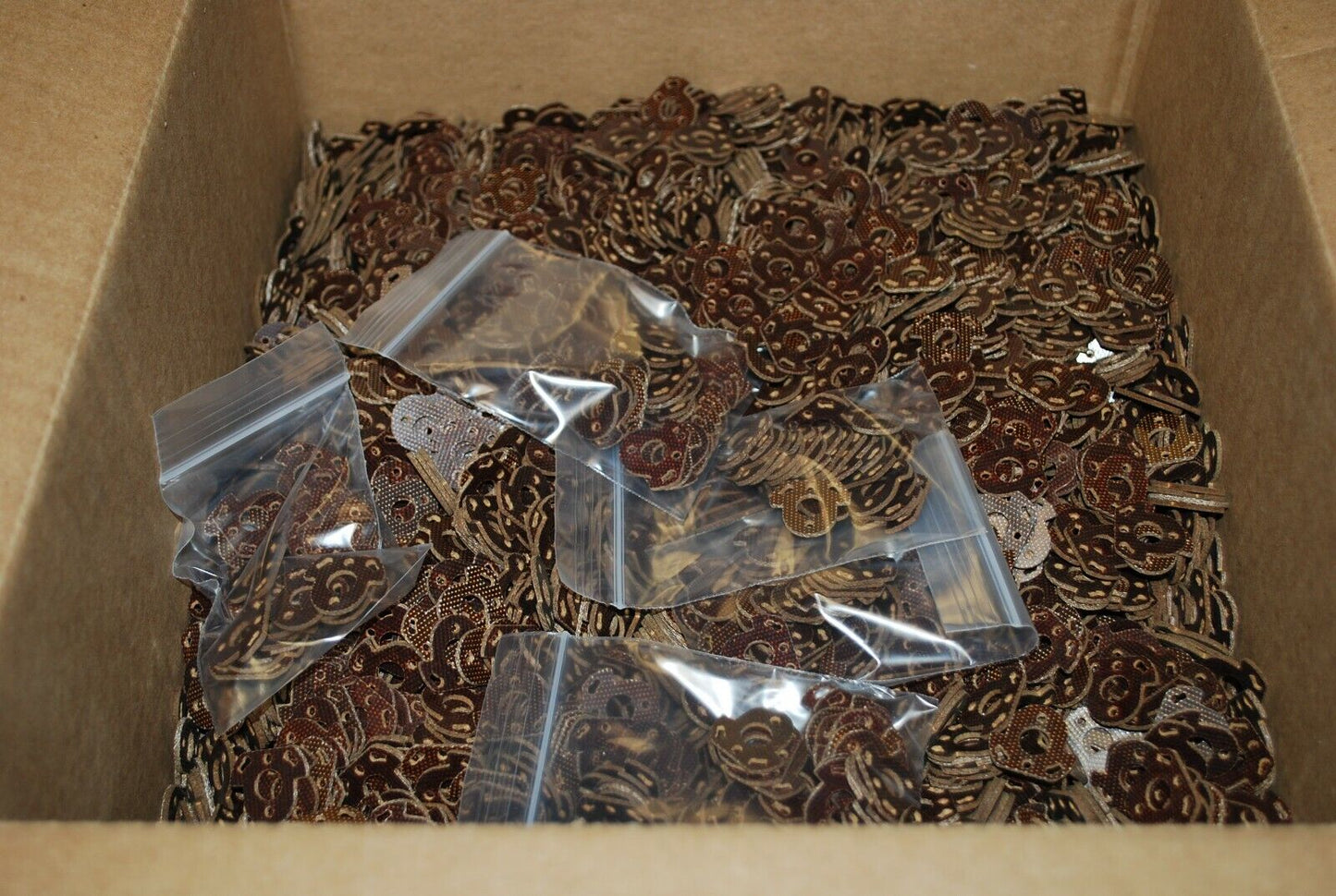 Phenolic Parts– Jewelry Making – Craft Supply Findings – 25pc - LOTstyle102-26