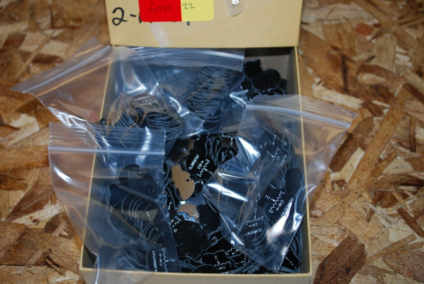 Phenolic Parts– Jewelry Making – Craft Supply Findings – 25pc - LOTstyle102-22