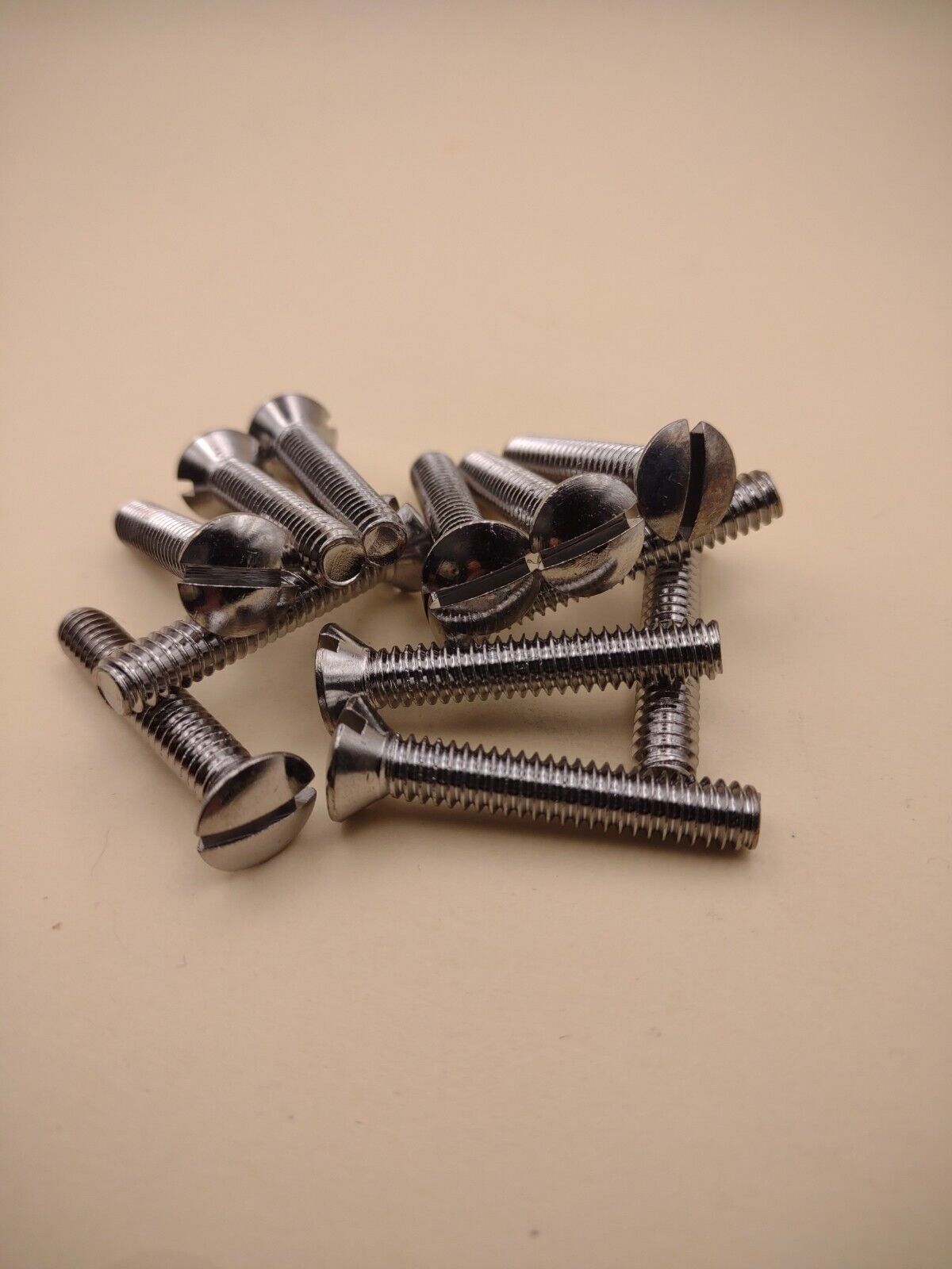 1/4"-20x 1-1/2" Oval Head Slotted Chrome Brass Machine Screws 12 pack NOS CBMS50
