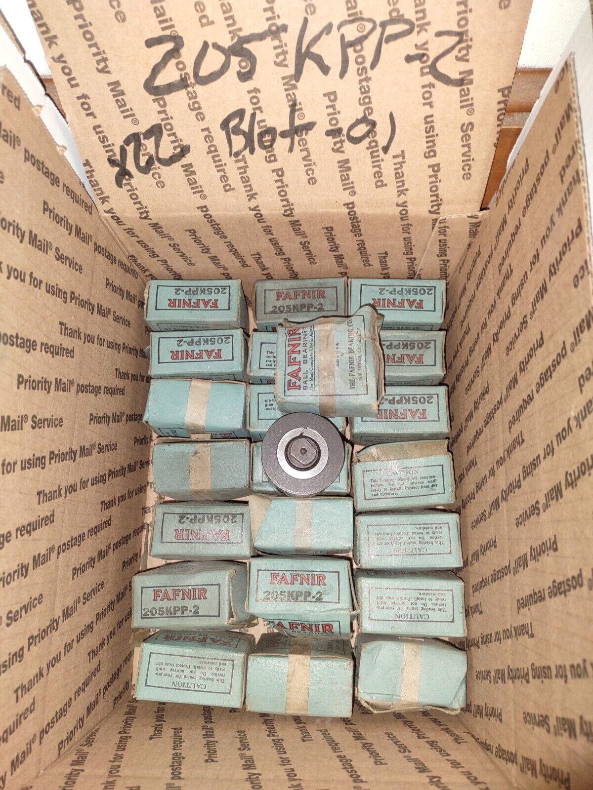 Fafnir 205KPP-2 Industrial Specialty Roller Ball Bearings NOS Lot of (22) Blot01