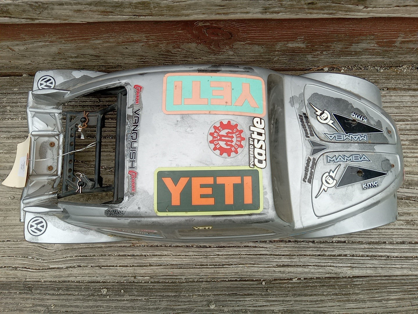 Axial Yeti Custom VW body w full Cage Body - complete to mount - 80N010