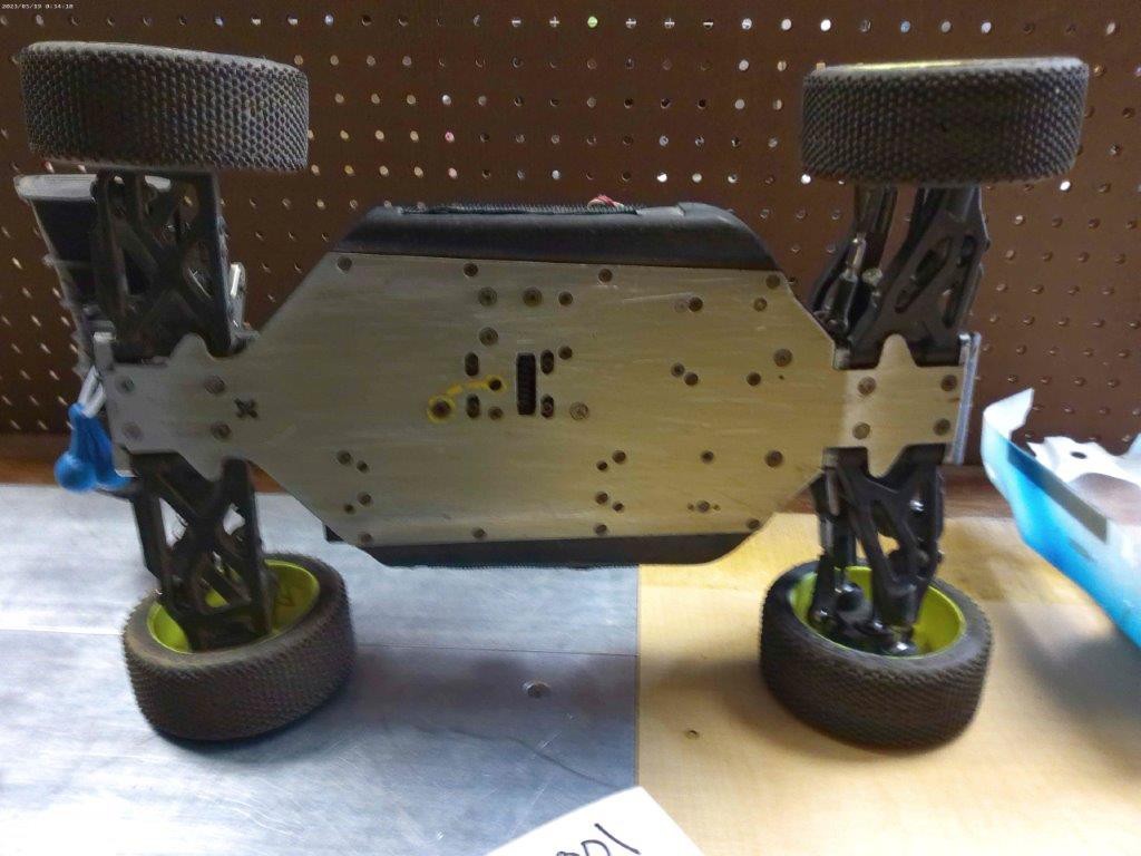 Durango DEX8 1/8 Scale 4wd RC Buggy – Used #001