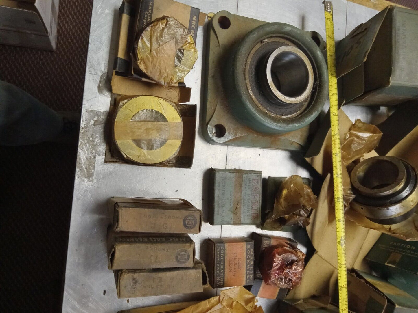 Huge lot of antique ball bearings - Fafnir, MRC 60pcs 100+lbs - Metal Art Assort