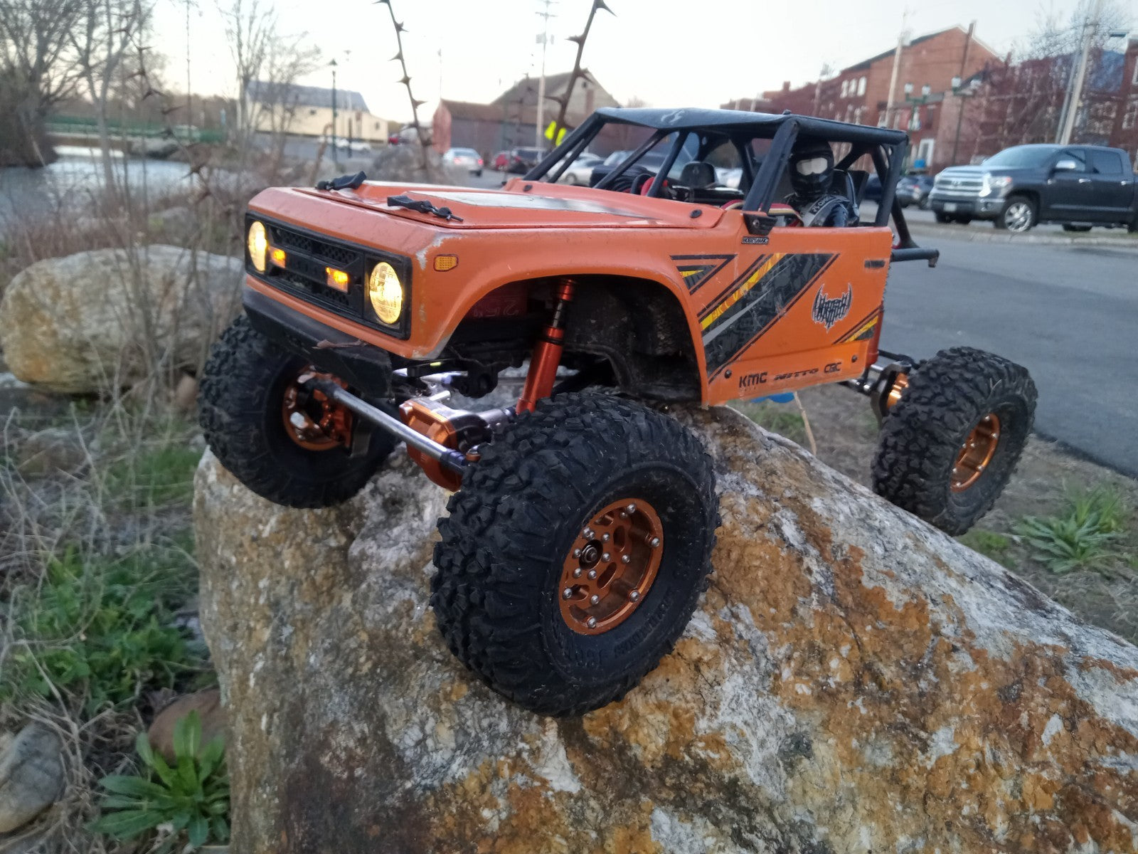 1.9 Axial Wraith 4ws fully upgraded heavy 1/10 rc Rock crawler Brushless