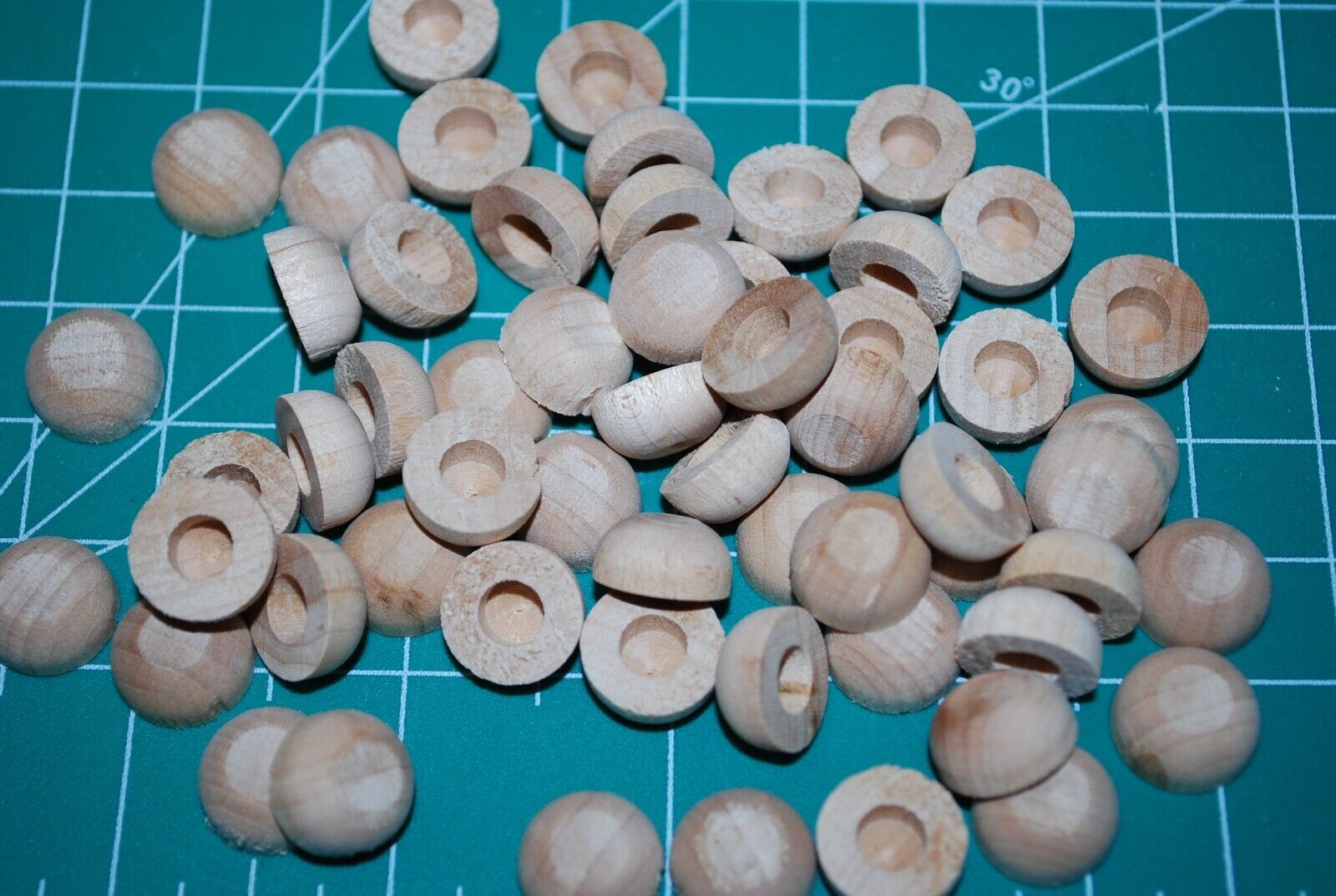 1/2" x 1/4" hole Unfinished Hardwood Toy Axle Dowel Cap 50pc Packs Lot #TA13
