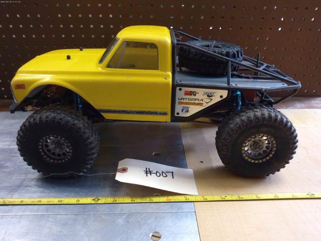 Vaterra 1972 Chevy Ascender 1/10 4wd RC Crawler / Trail Truck – upgraded #007