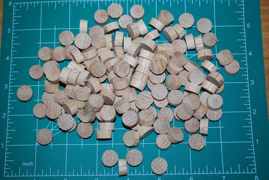 1/2" Flush Top Oak Wood Plugs 150pc Packs - PL06