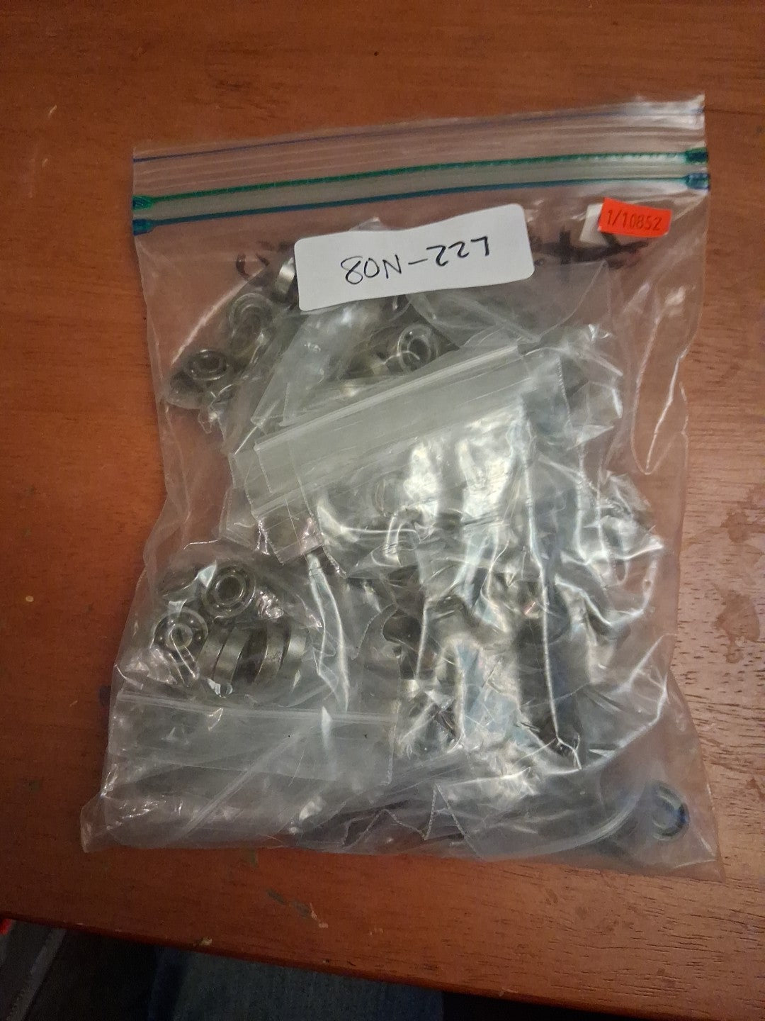 Lot of 203 vintage NOS New Departure R4 Precision Ball Bearings Lot 80N-227