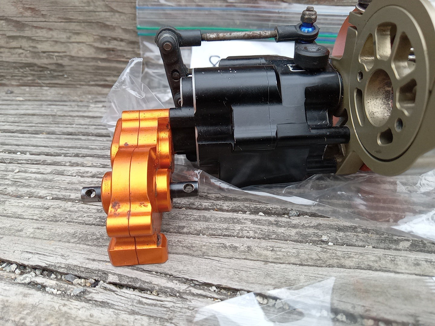 Hot Racing YETI Transmission & Transfer Case, metal gears 2spd, Tested - 80N004
