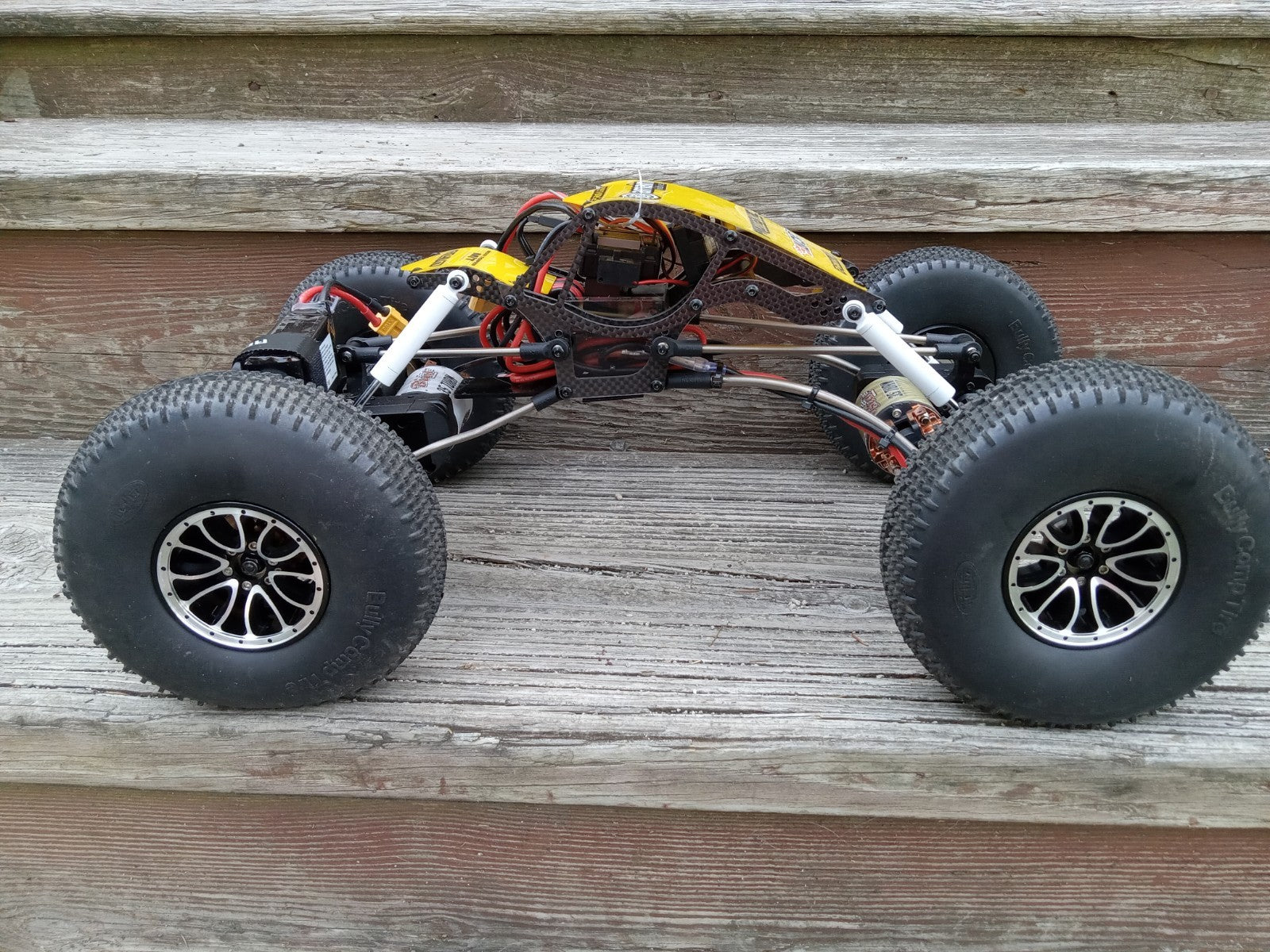 RC4WD BULLY II MOA Rock Crawler W/ Radio & Battery