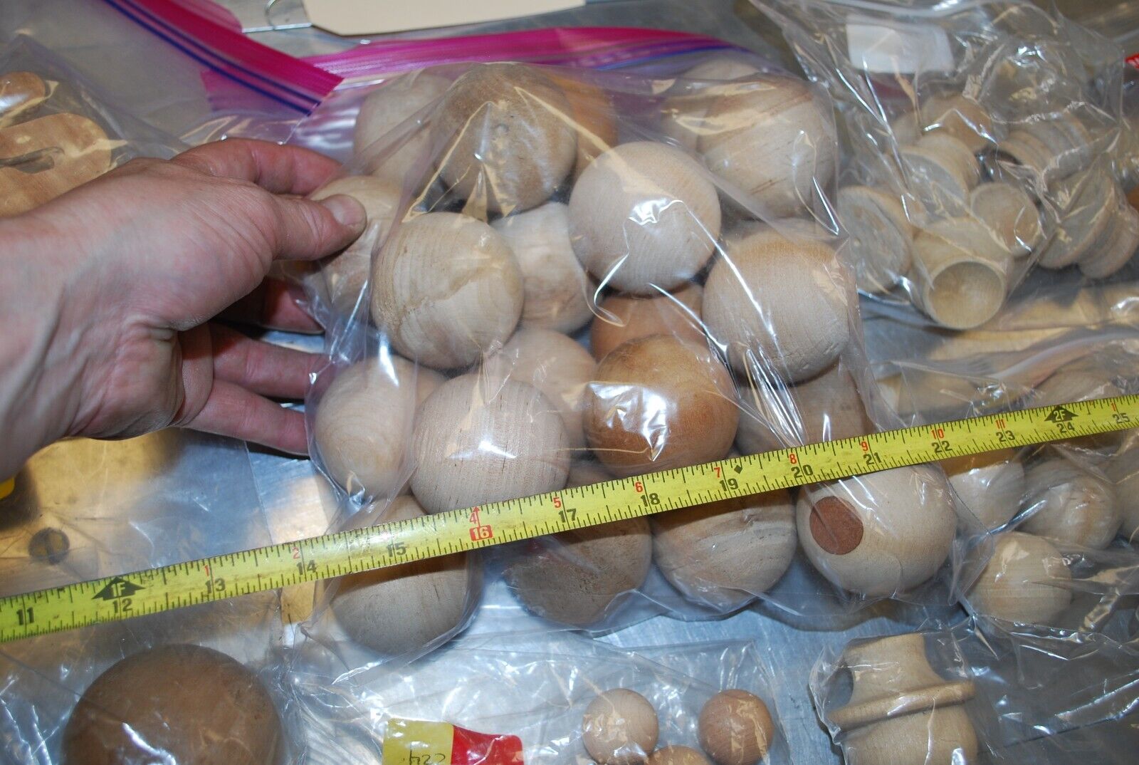 Balls, Vases, Snowmen, Wooden Craft Parts / Shapes Mix - Actual Lot – WPS47