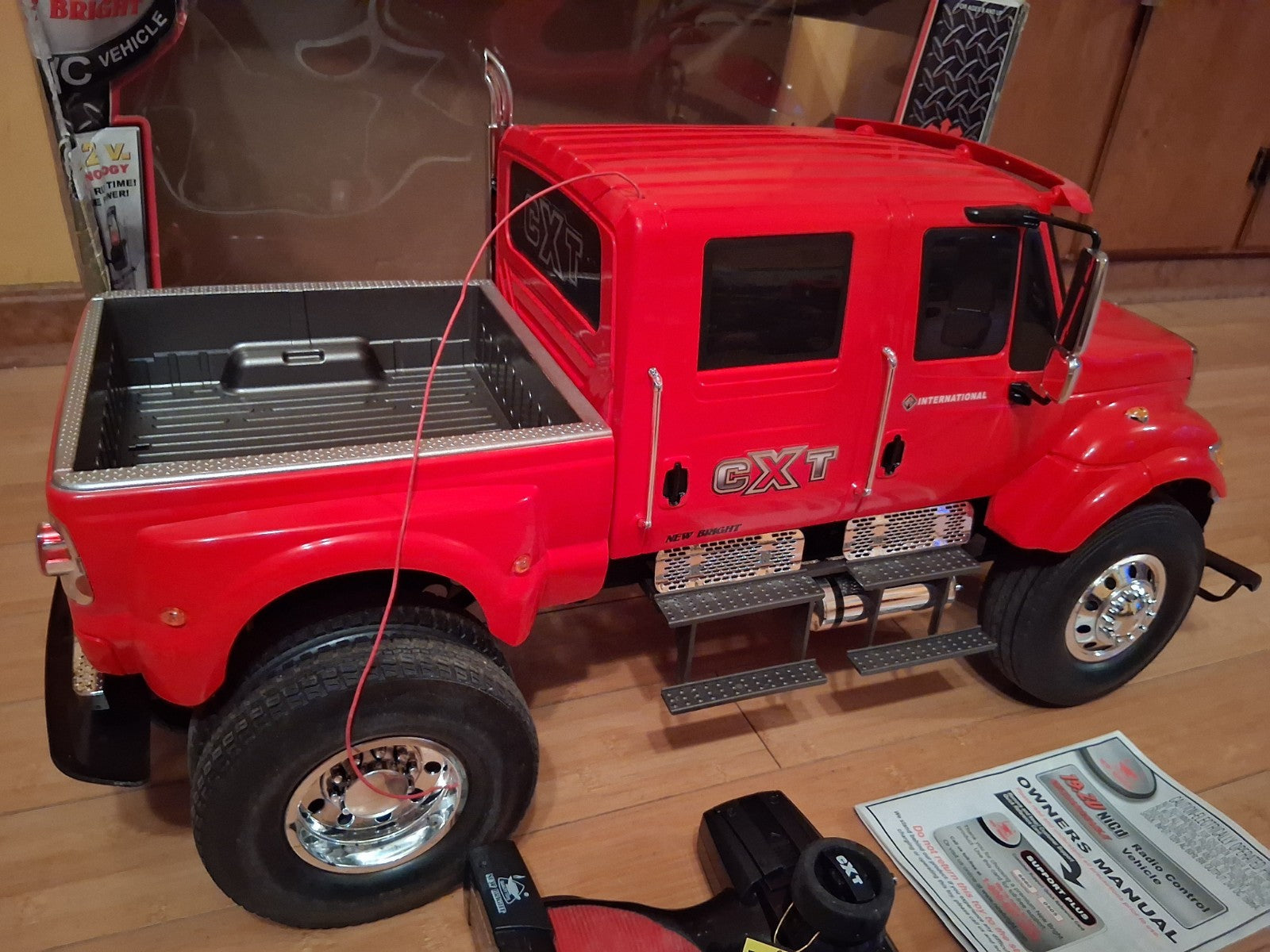 New Bright 1/6 Scale International CXT  RC Truck Red Dump Bed - New With Tags
