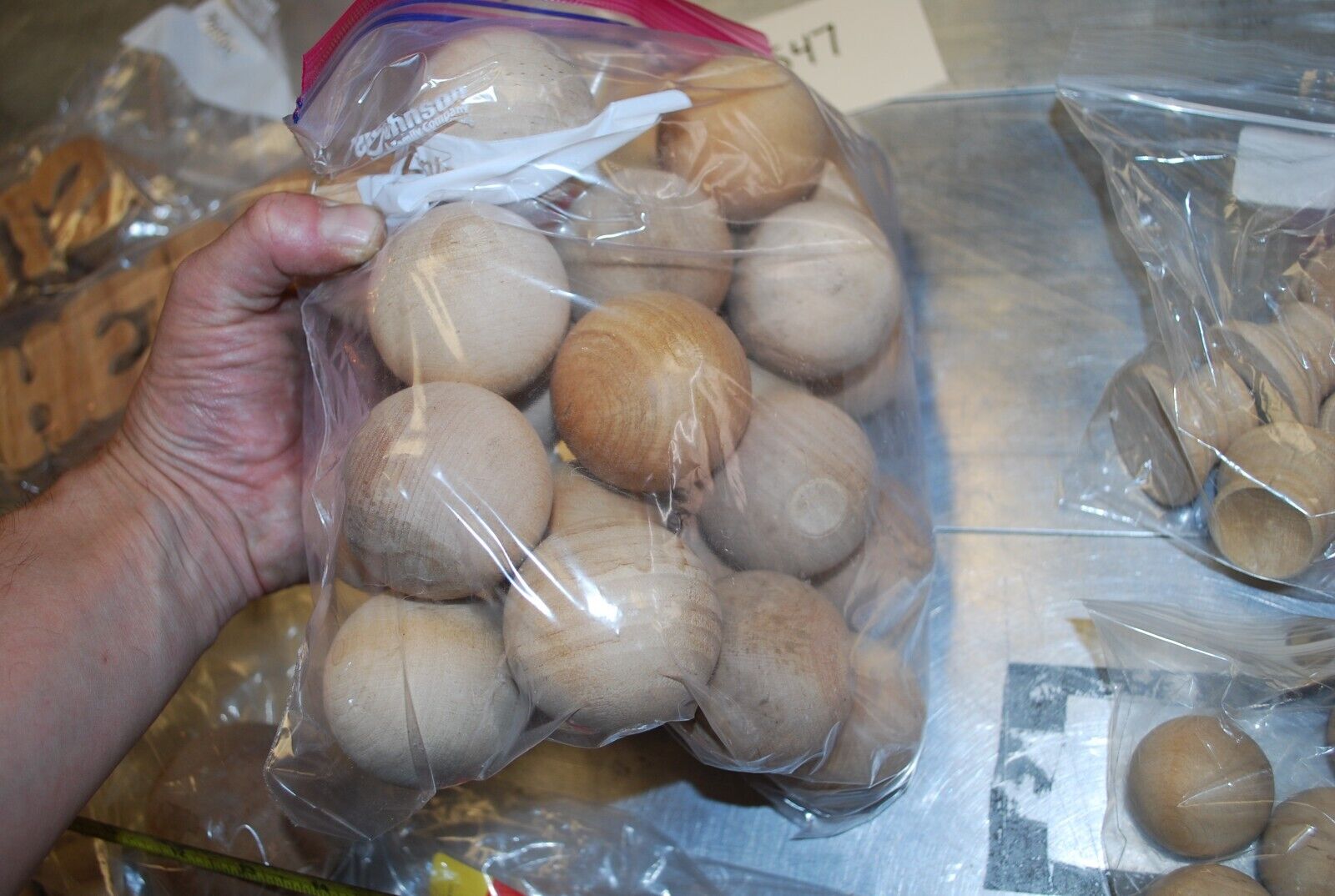 Balls, Vases, Snowmen, Wooden Craft Parts / Shapes Mix - Actual Lot – WPS47