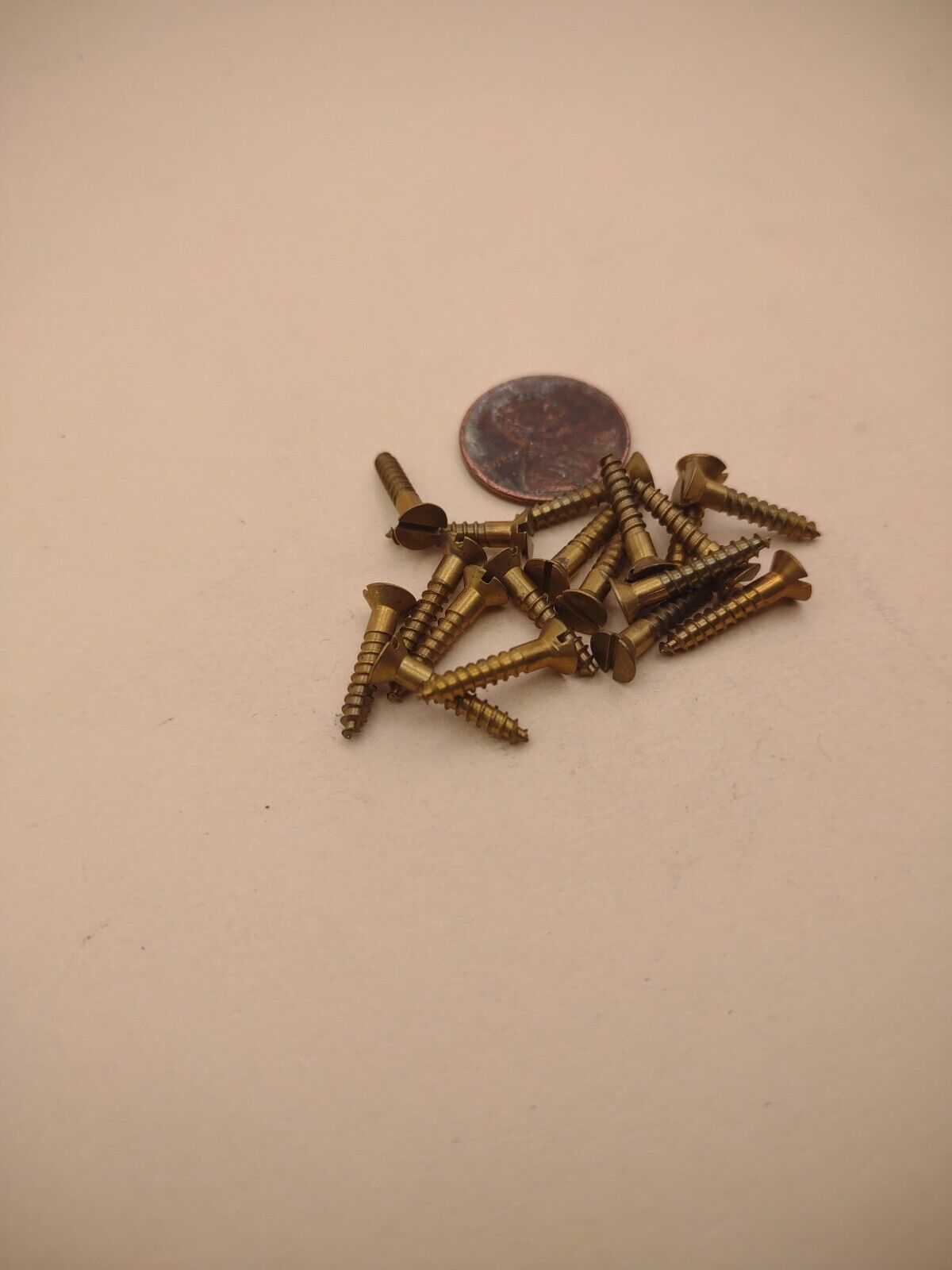 #4 x 5/8" NOS Flat Head Slotted Brass Wood Screws Pack of (15) BOX0234P