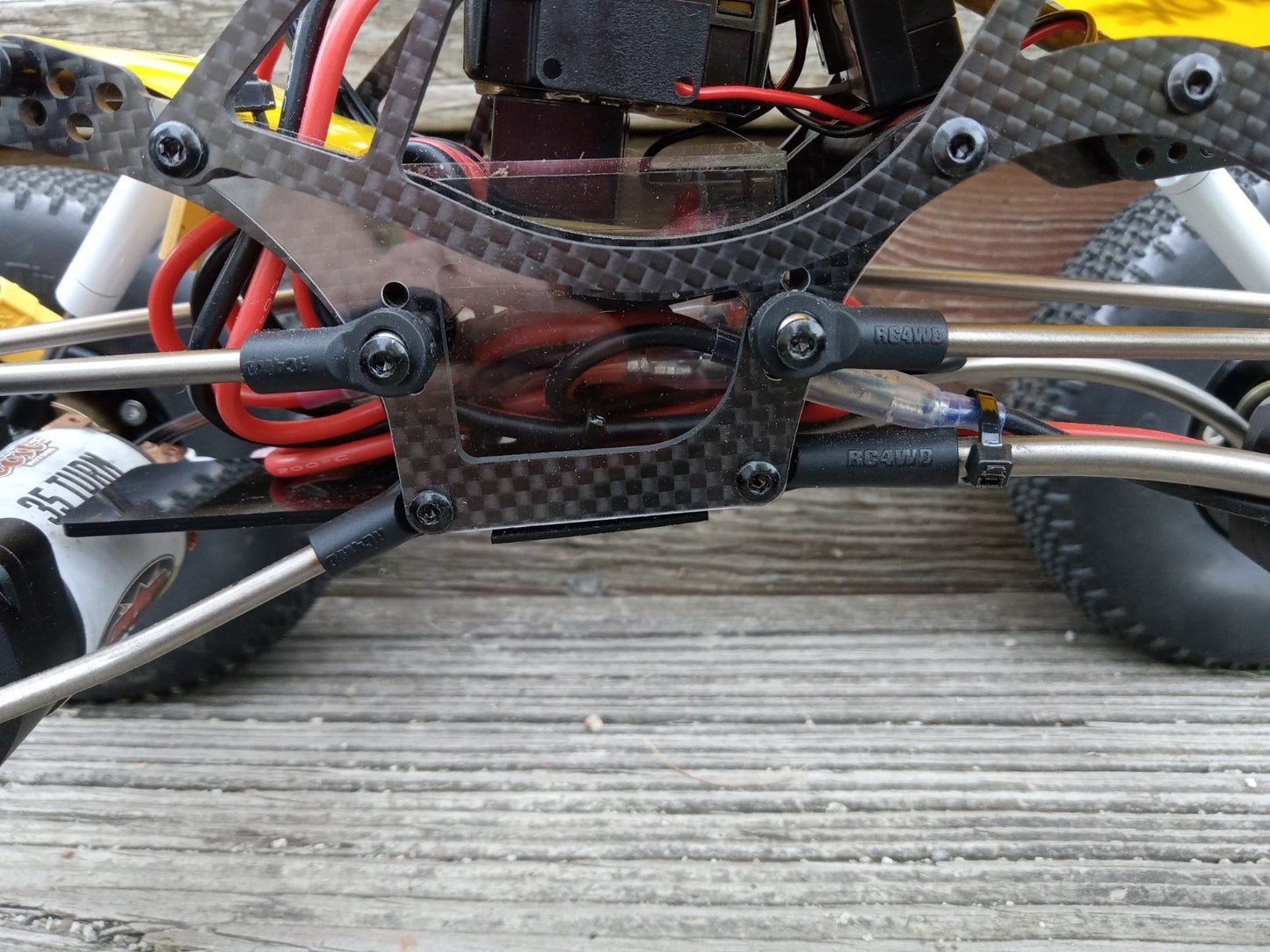 RC4WD BULLY II MOA Rock Crawler W/ Radio & Battery
