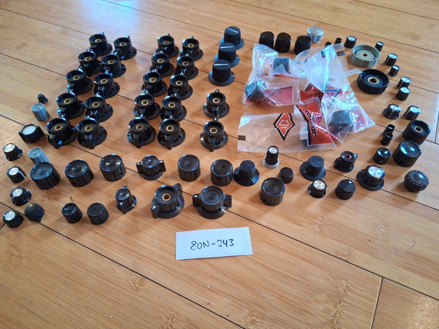 Lot of Vintage Radio / Device Knobs NOS & Used many Bakelite 80N-243