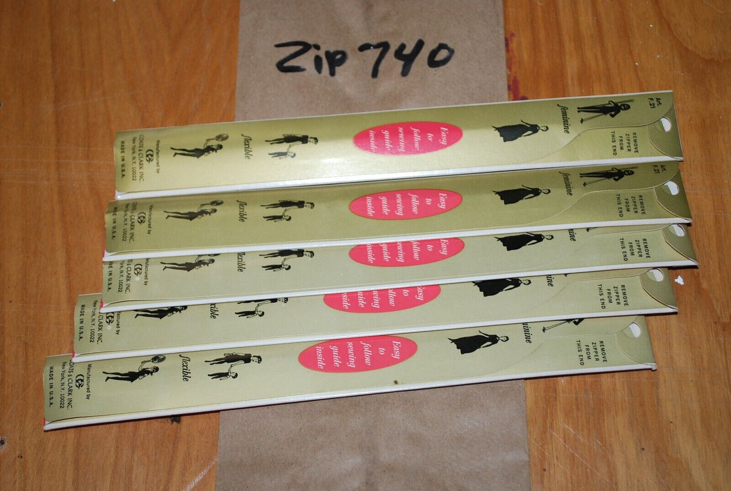 N.O.S. J&P Coats 18" Metal Zipper 30 Lt. Pink - (Lot of 5 packs) - zip740
