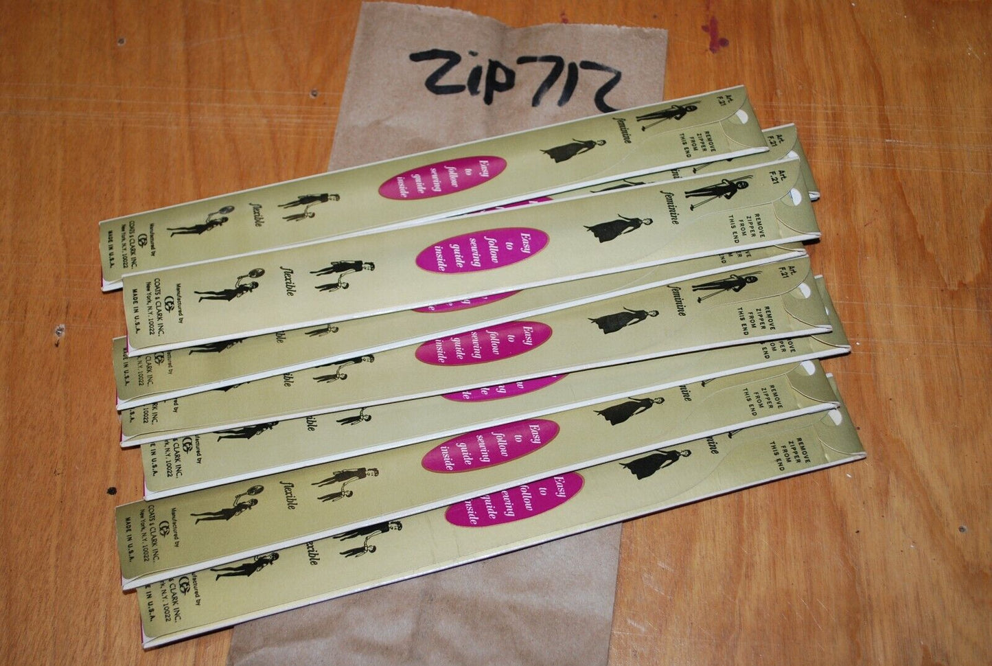 N.O.S. J&P Coats 9" Metal Zipper 91 Lilac - (Lot of 8 packs) - zip712