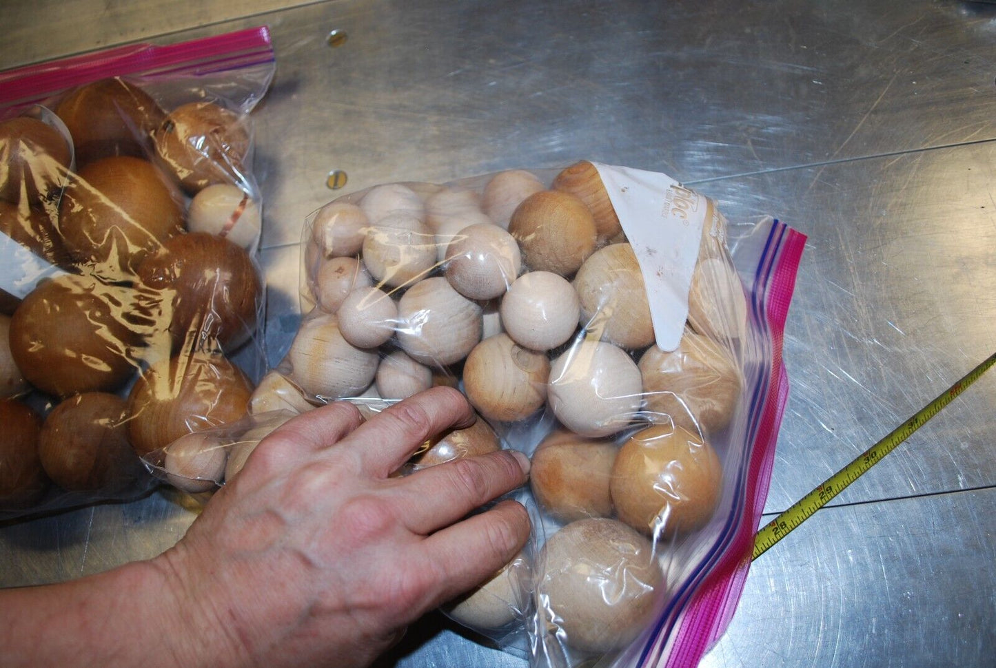 Balls, Spheres, Assort,Wooden Craft Parts / Shapes Mix Dia. - Actual Lot – WPS53