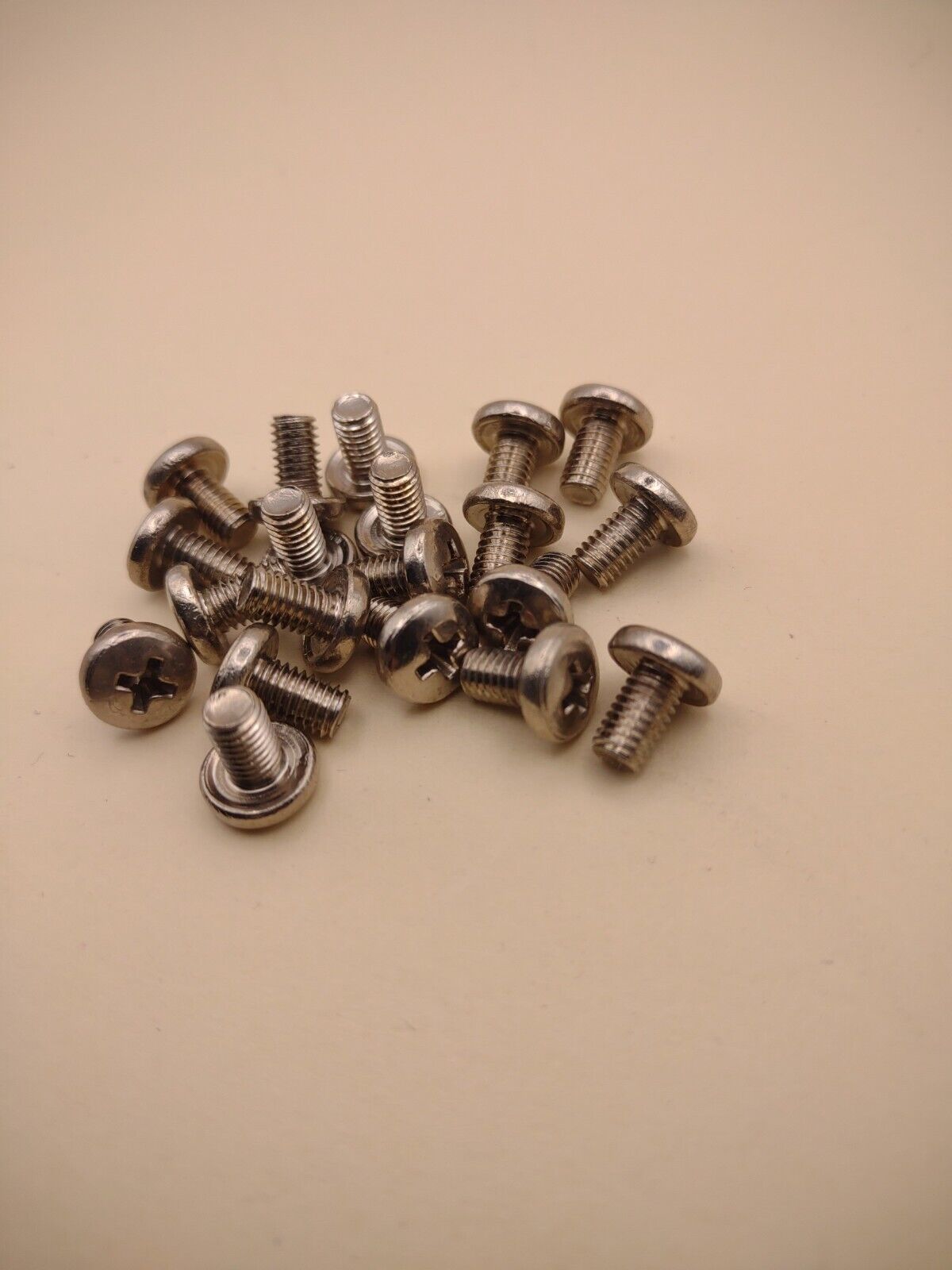 10-32 x 5/16" Binding Head Phillips Chrome Brass Machine Screws (20 pack) CBMS09