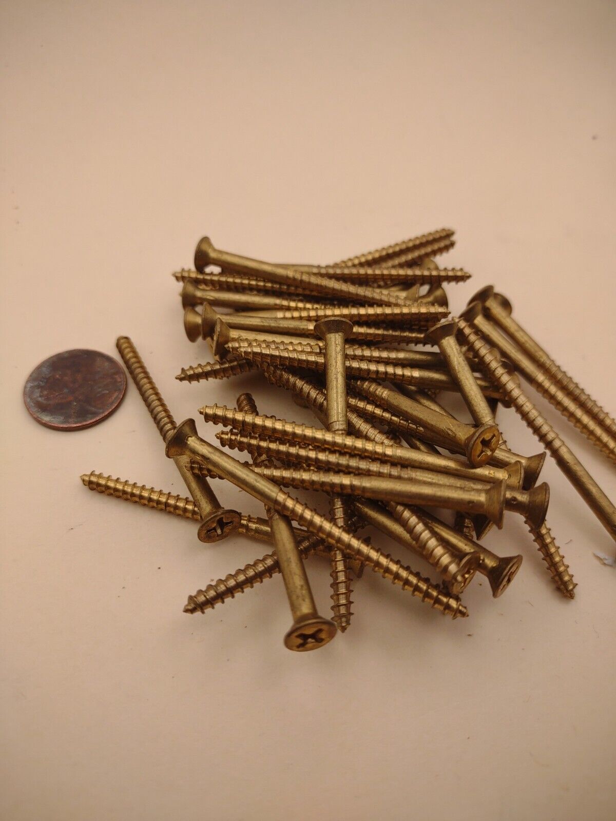 #6 x 2" NOS Flat Head Phillips BRASS Wood Screws Lot of (40pcs) BOX0226