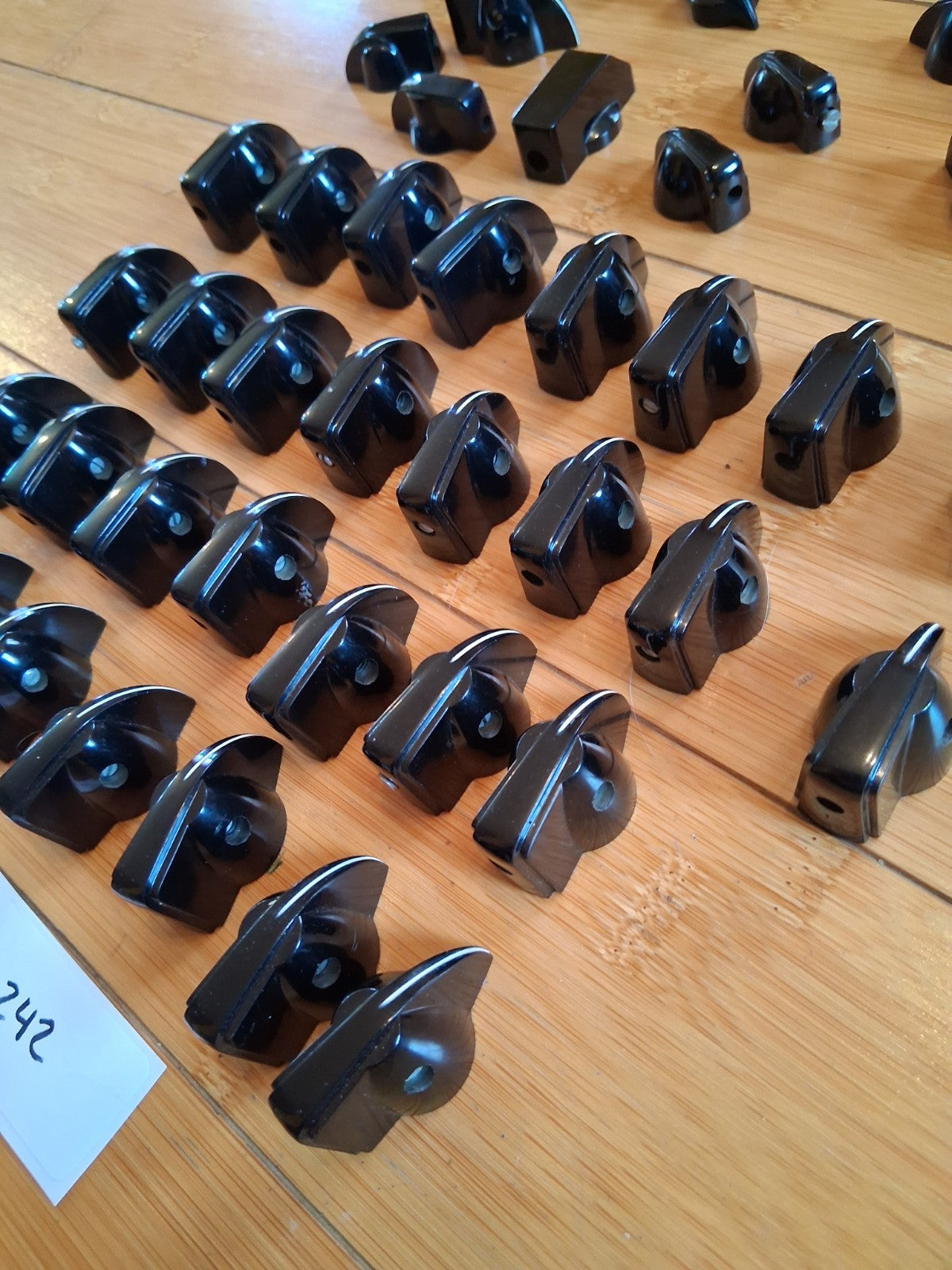 Lot of Vintage Chicken Head Radio / Device Knobs NOS & Used 80N-242